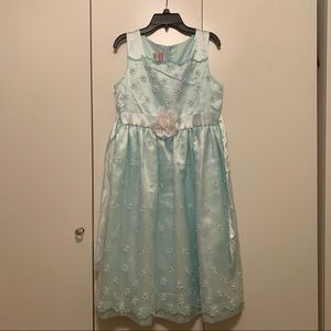 Rosenau Formal Blue Embroidered Floral Overlay Sleeveless A-Line Occasion Dress